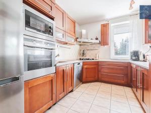Prodej rodinného domu, Dubí, Dlouhá, 234 m2