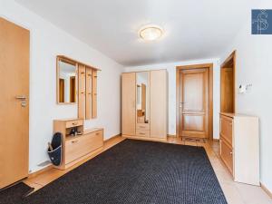 Prodej rodinného domu, Dubí, Dlouhá, 234 m2