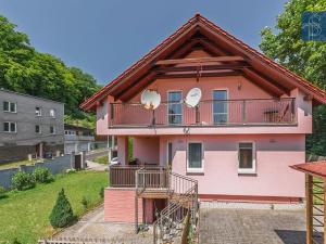 Prodej rodinného domu, Dubí, Dlouhá, 234 m2