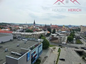 Pronájem bytu 1+kk, Chomutov, Žižkovo náměstí, 34 m2