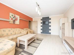 Prodej bytu 2+1, Moravský Krumlov, Sídliště, 51 m2