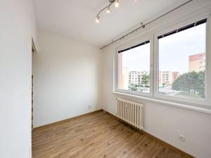 Prodej bytu 2+1, Moravský Krumlov, Sídliště, 51 m2