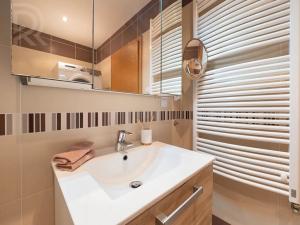 Prodej bytu 2+kk, Praha - Kamýk, Papírníkova, 70 m2