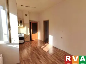 Prodej bytu 4+1, Stříbro, Nerudova, 88 m2