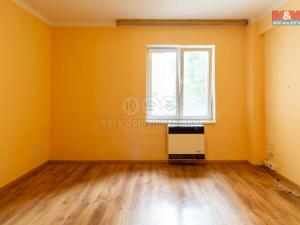 Pronájem bytu 2+kk, Praha - Žižkov, Biskupcova, 46 m2