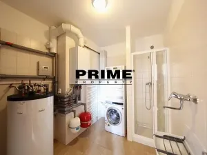 Pronájem vily, Praha - Nebušice, Spojová, 410 m2