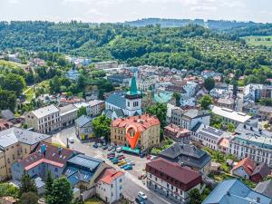 Pronájem komerční nemovitosti, Semily, Komenského náměstí, 692 m2