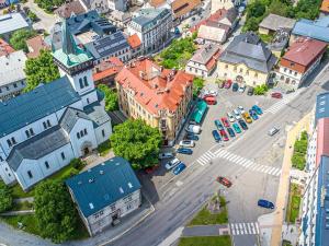 Pronájem komerční nemovitosti, Semily, Komenského náměstí, 692 m2