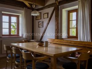 Prodej ubytování, Vlachovo Březí, 404 m2
