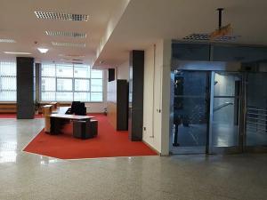 Pronájem kanceláře, Znojmo, náměstí Svobody, 280 m2