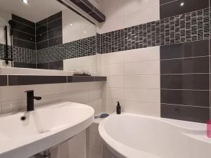 Prodej bytu 2+kk, Mokrá-Horákov, 53 m2