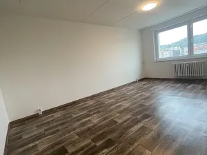Pronájem bytu 3+1, Kadaň, Bystřická, 74 m2