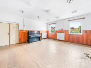 Prodej ubytování, Zálezly, 900 m2