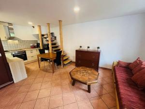 Pronájem bytu 1+kk, Lovosice, Terezínská, 51 m2
