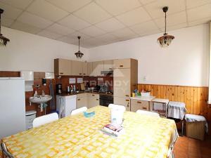 Prodej obchodního prostoru, Dýšina, Přátelství, 800 m2
