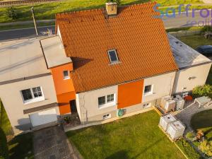 Prodej rodinného domu, Chrást, Bezovka, 220 m2
