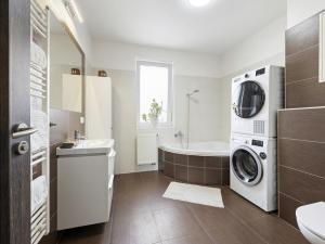 Prodej bytu 3+kk, Olomouc - Slavonín, Topolová, 74 m2