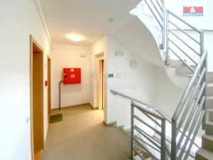 Pronájem bytu 1+kk, Lovosice, Osvoboditelů, 38 m2