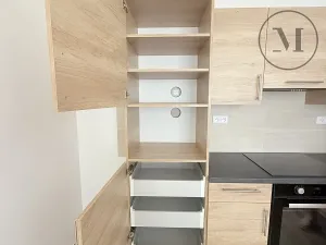 Pronájem bytu 2+kk, Týn nad Vltavou, Veselská, 41 m2