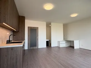 Pronájem bytu 2+kk, Třebíč, Mrštíkova, 57 m2