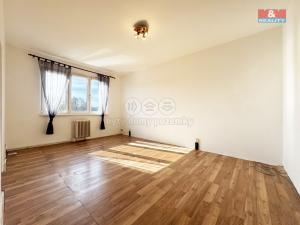 Pronájem bytu 2+1, Toužim - Kosmová, 53 m2