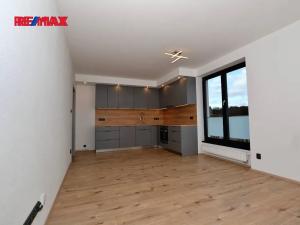 Pronájem bytu 3+kk, Plzeň, Na Roudné, 71 m2