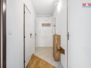Prodej bytu 2+1, Kosmonosy, Jizerská, 67 m2