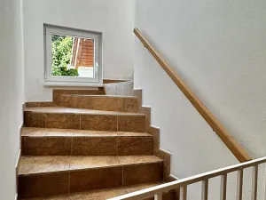 Prodej rodinného domu, Lomnička, 195 m2
