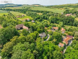 Prodej chaty, Liteň - Běleč, Pod Zastávkou, 80 m2