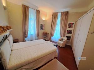 Pronájem bytu 2+1, Praha - Vinohrady, Rybalkova, 72 m2