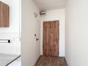 Pronájem bytu 1+1, Jirkov, Vinařická, 38 m2