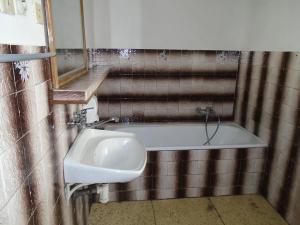 Pronájem obchodního prostoru, Zlín, třída Tomáše Bati, 45 m2