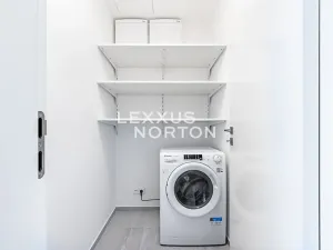 Pronájem bytu 2+kk, Praha - Smíchov, Podbělohorská, 55 m2