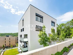 Pronájem bytu 2+kk, Praha - Smíchov, Podbělohorská, 55 m2