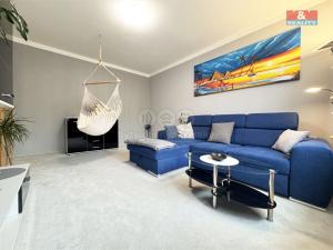 Prodej bytu 3+1, Karlovy Vary - Stará Role, Okružní, 64 m2