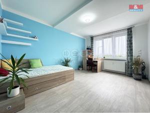 Prodej bytu 3+1, Karlovy Vary - Stará Role, Okružní, 64 m2