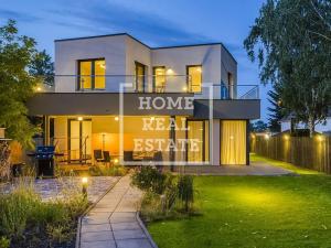 Prodej rodinného domu, Praha - Dolní Měcholupy, Na návsi, 347 m2