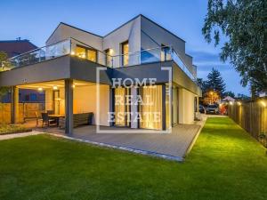 Prodej rodinného domu, Praha - Dolní Měcholupy, Na návsi, 347 m2