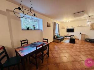 Pronájem bytu 3+kk, Dolany, 130 m2