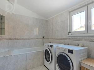 Pronájem bytu 3+kk, Praha - Hostivař, Daliborova, 82 m2