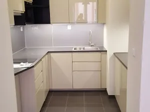 Pronájem bytu 1+kk, Praha - Holešovice, V háji, 31 m2