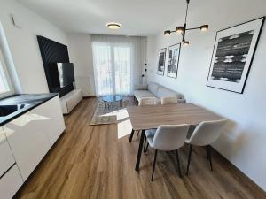 Prodej bytu 3+kk, Praha - Horní Měcholupy, Milánská, 67 m2