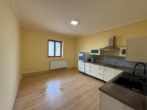 Prodej rodinného domu, Chvalčov, 504 m2