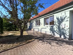 Prodej rodinného domu, Dambořice, 191 m2