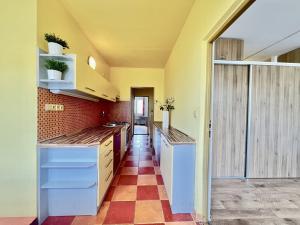 Pronájem bytu 3+1, Ústí nad Labem - Severní Terasa, Ořechová, 63 m2