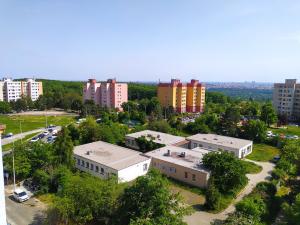 Pronájem bytu 1+1, Praha - Troja, Krynická, 29 m2