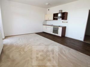 Pronájem bytu 1+kk, Praha - Vysočany, Poděbradská, 39 m2