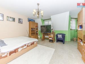 Prodej bytu 5+1, Praha - Horní Počernice, Dobrošovská, 149 m2