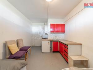 Prodej komerční nemovitosti, Beroun - Beroun-Město, Košťálkova, 70 m2