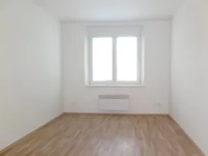 Pronájem bytu 2+1, Praha - Nusle, U Svépomoci, 43 m2